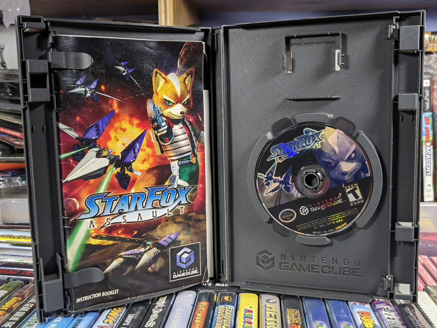 Starfox Assault Nintendo Gamecube CIB